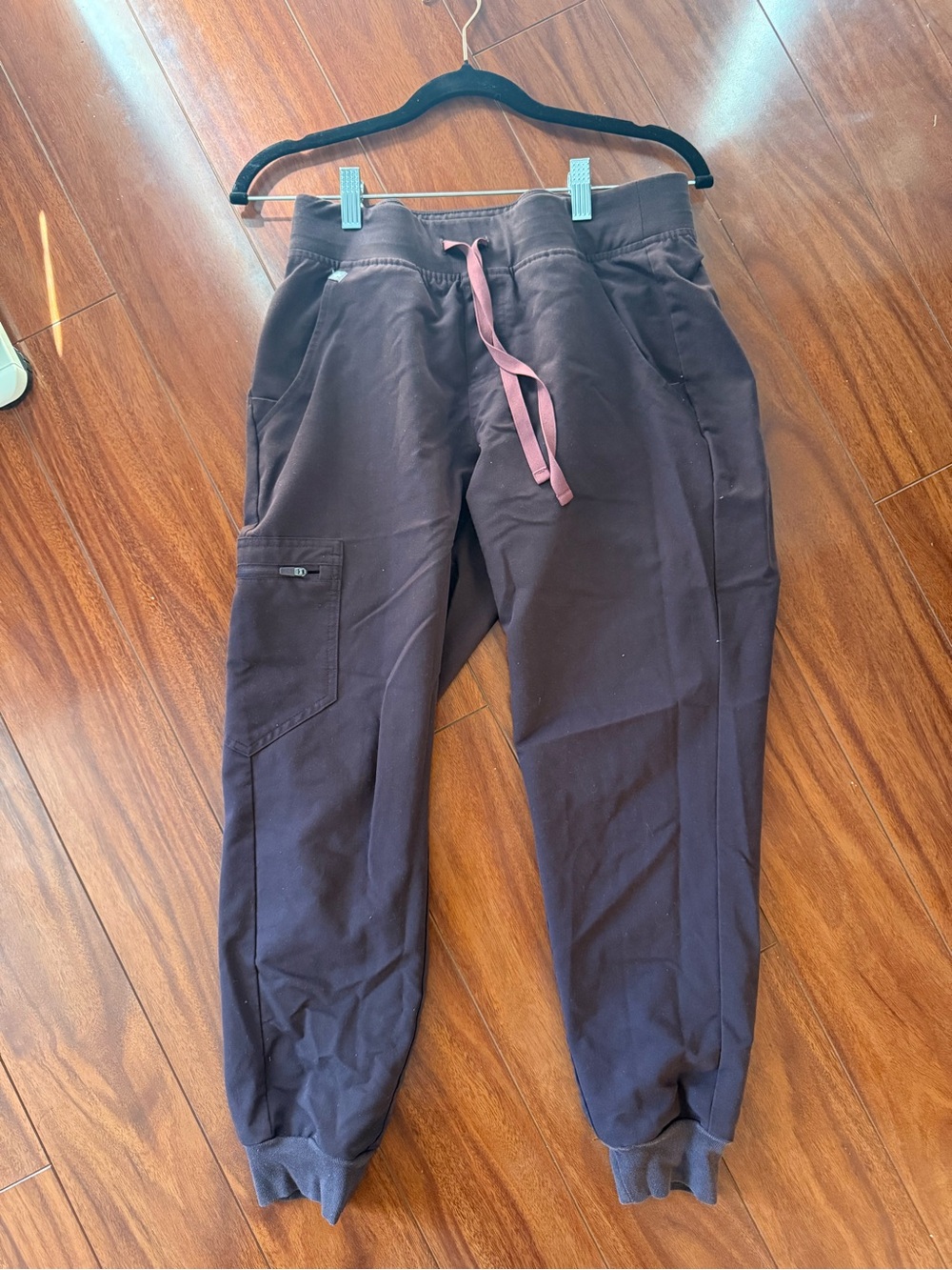 Figs womens espresso zamora scrub Jogger Pants